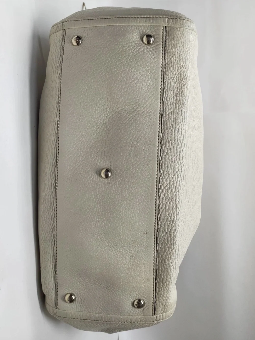 Gucci Cream Leather Tote with Signature Double G and Tassel